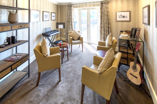 Kettering - NN16 9JB